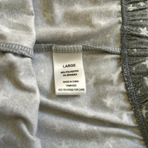 Roudelain Grey Buttonup Collared Star Print Piped Edges Shorts Pajama Set L - Picture 8 of 10